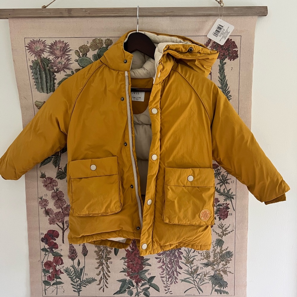 Zara Kids Winter puffer anorak. Size 4-5 years.